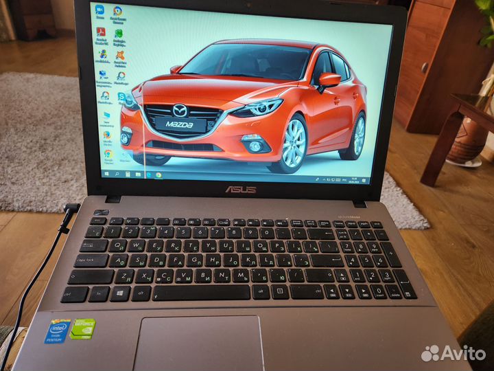 Ноутбук asus
