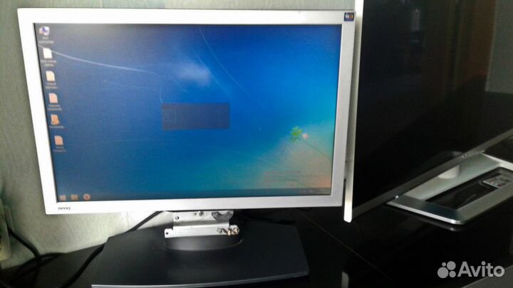 Монитор Benq FP222W (част. не раб.)