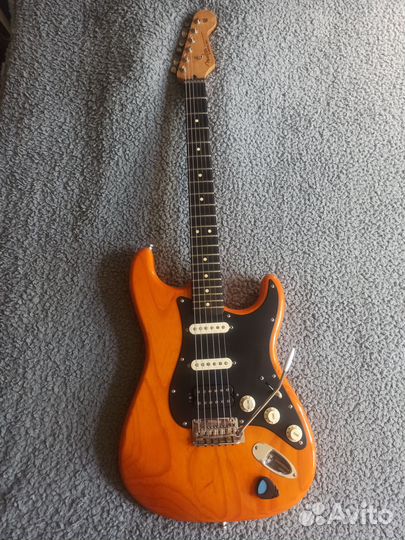 Электрогитара Fender Stratocaster
