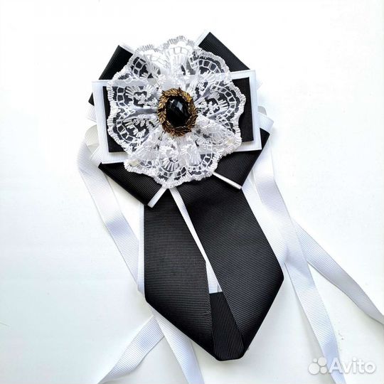 Школьный галстук брошь для девочки ручная работа