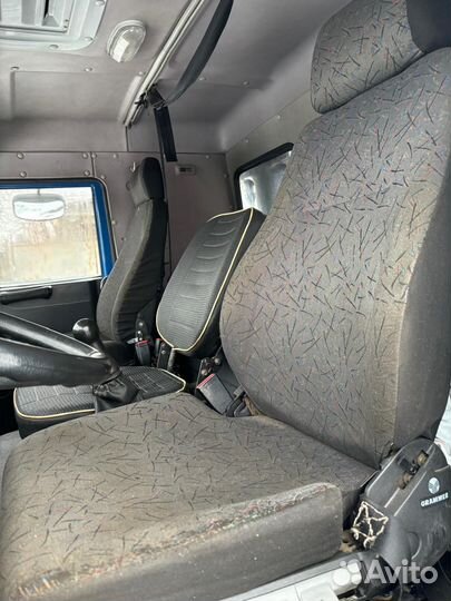 Бортовой грузовик КАМАЗ 65117-N3 с КМУ Palfinger, 2012