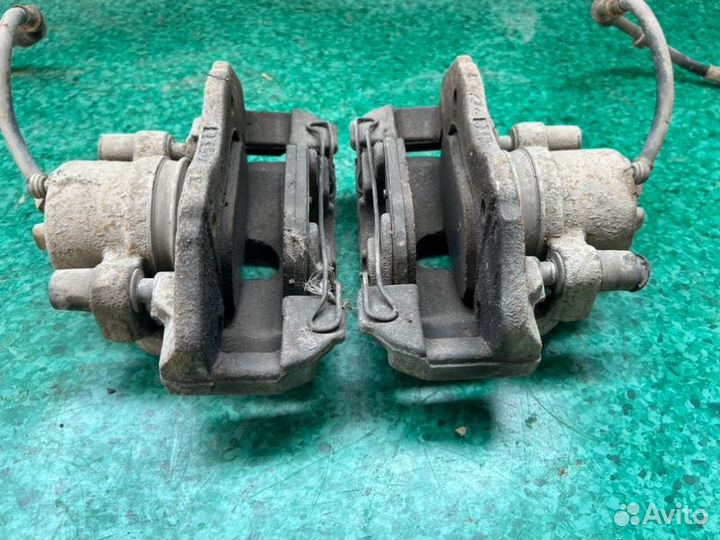 Суппорт тормозной передний Mazda 3 BK 1.6 Z6 2005