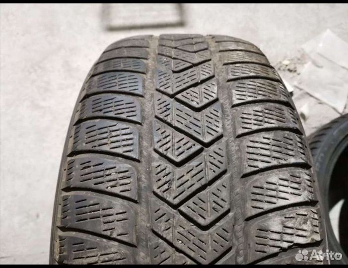 Pirelli Chrono Winter 255/50 R19