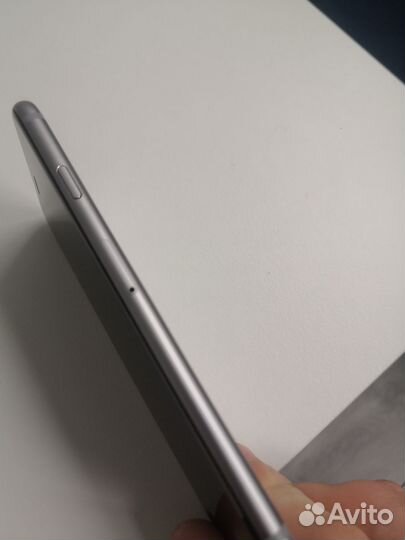 iPhone 6S, 16 ГБ