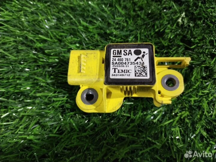 Датчик airbag opel Astra H