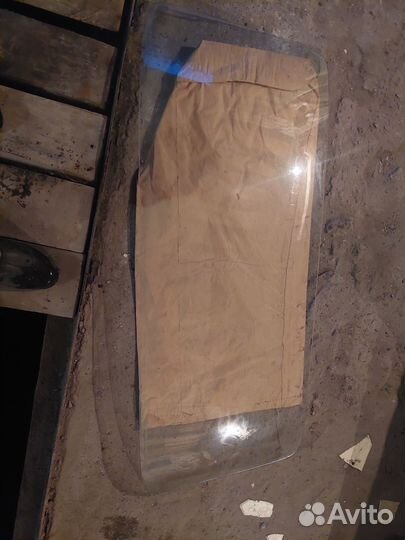 Лобовое стекло