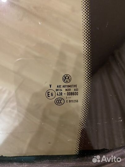 Форточка двери задней левой для VW Tiguan