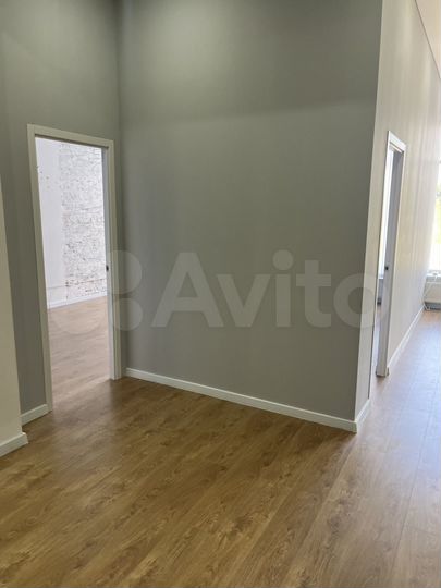 Торговая площадь, 71 м²