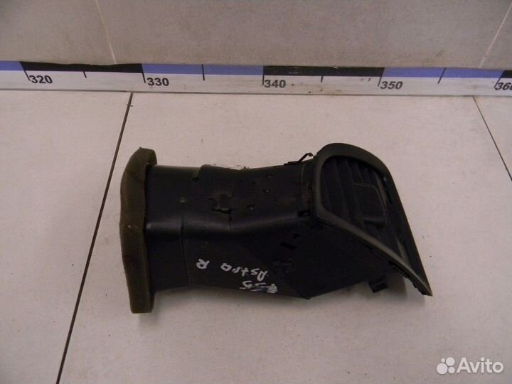 Дефлектор воздушный Astra J 2010