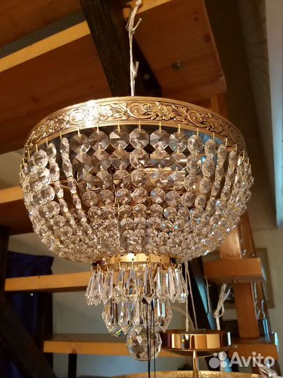 Люстра хрустальная потолочная