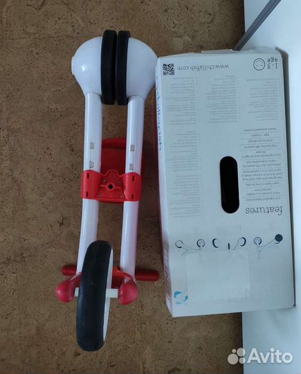 Беговел chillafish bunzi