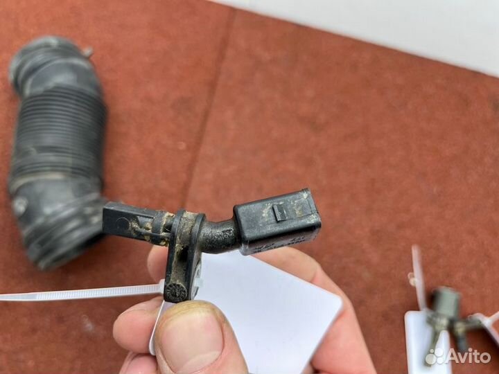 Датчик ABS передний правый Skoda Kodiaq NS7