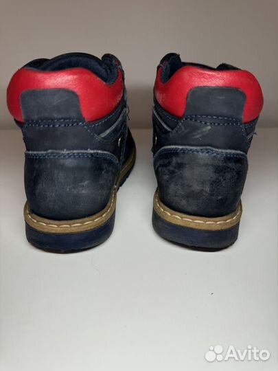 Ботинки б/у демисезонные детские размер 24