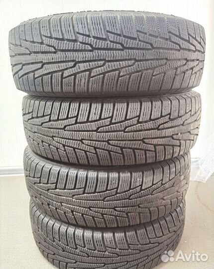 Nokian Tyres Hakkapeliitta R 185/65 R15 92R