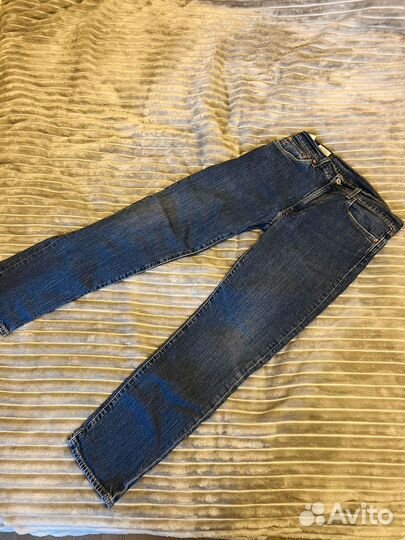 Джинсы Levi's