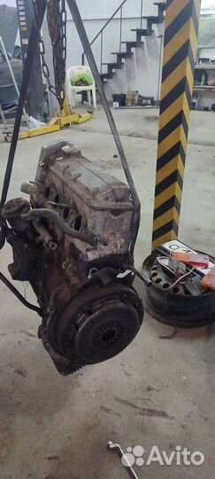 Двигатель по запчастям м40 1.6