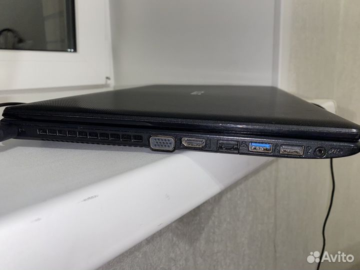 Ноутбук asus X522MJ