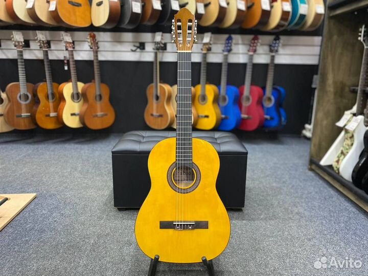 Гитара классическая