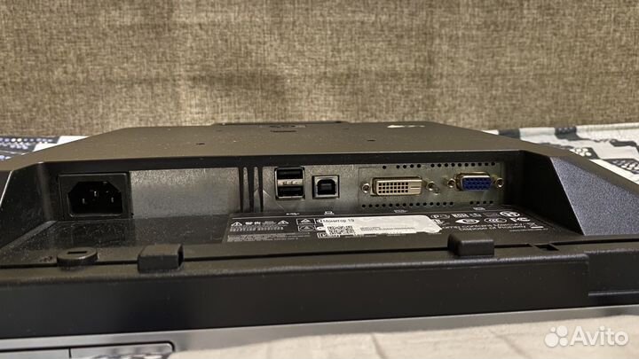 Монитор HP compaq la1951g