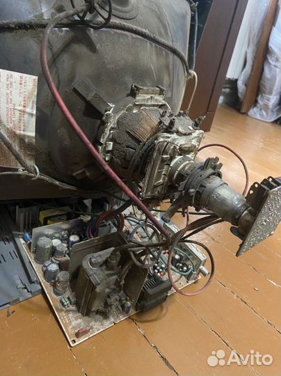 Старый телевизор