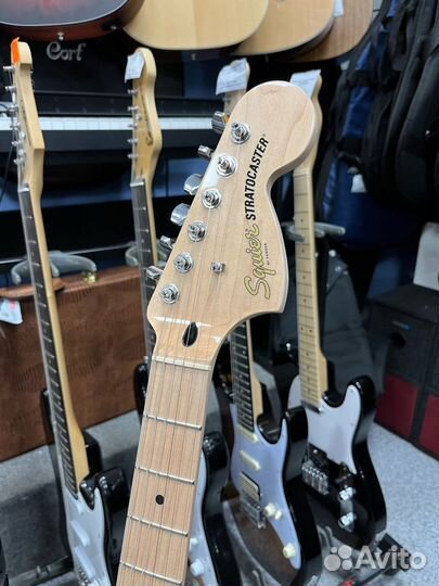 Fender Squier Affinity 2021 Stratocaster HSS FMT