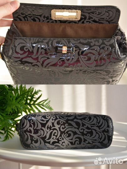 Маленькая чёрная сумочка клатч