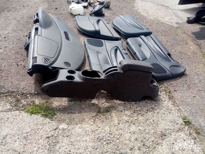 Запчасти на сайбер 2011г