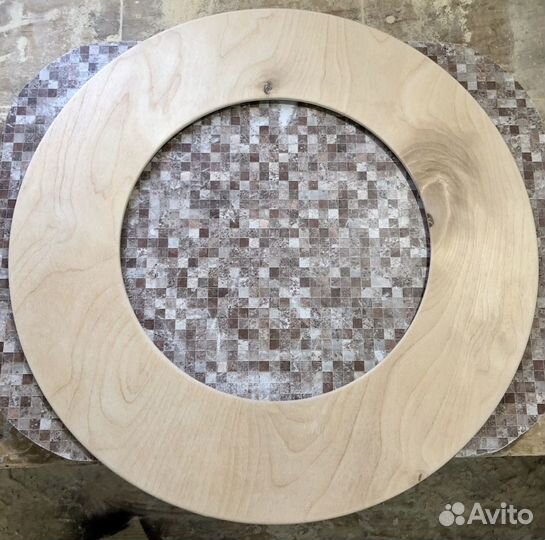 Рамка под круглое зеркало