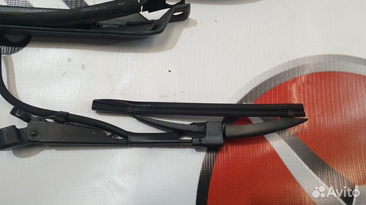 Комплект фара очистителей на Mercedes-Benz R129 SL