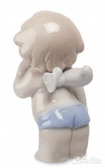 Фарфоровая статуэтка Ангел
