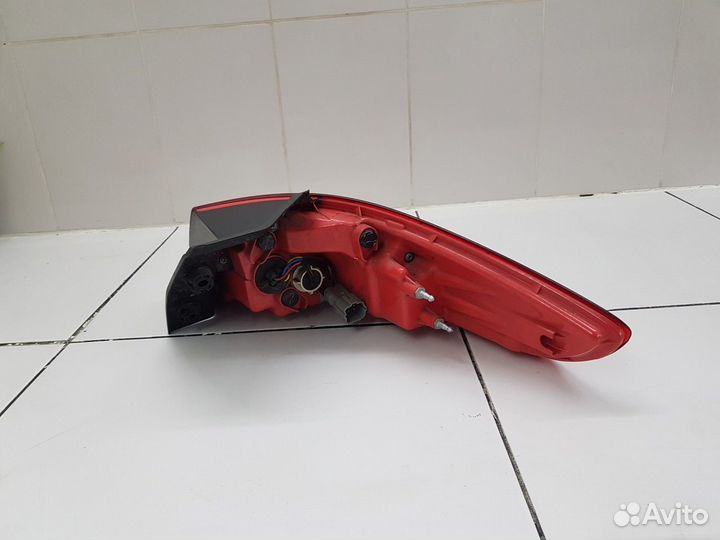 Фонарь задний наружный левый (Geely Atlas)