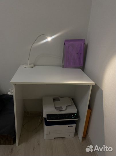 Компьютерный стол IKEA