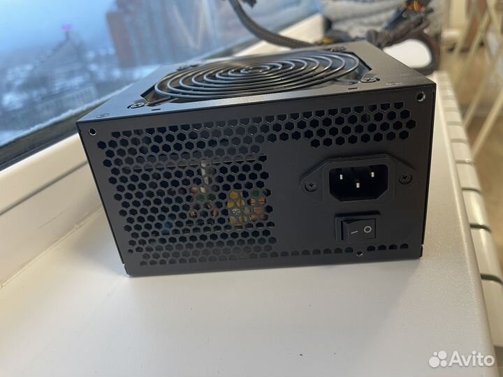 Блок питания 700w aerocool