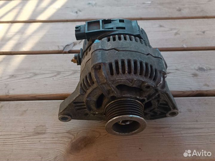 Генератор Nissan March