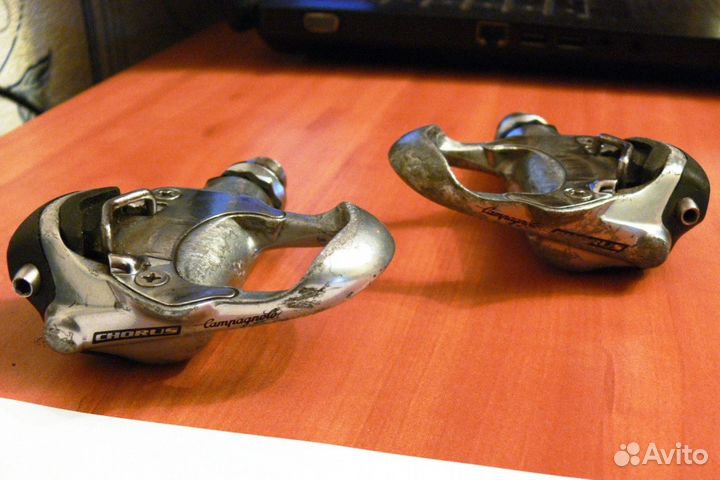 Педали шоссе Campagnolo Chorus, шипы в комплекте