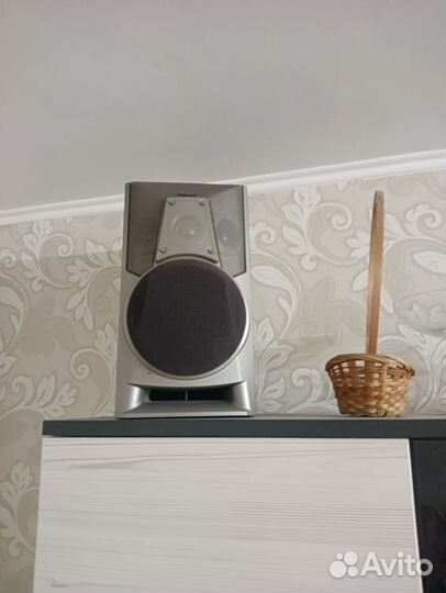 Ресивер с трёх полосными колонками