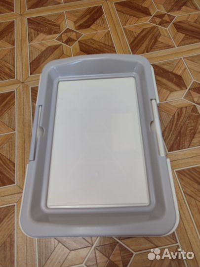 Лоток для собак под пеленку