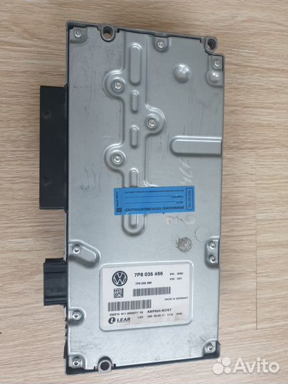 Усилитель Tourareg RNS 850 Dynaudio 7P6035466