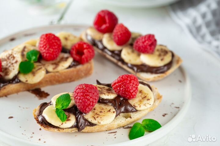 Love is Коллекция влюбленных Фуршет/Кейтеринг