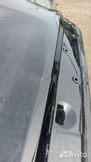 Крышка багажника Toyota Rav4