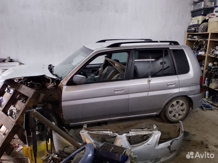 Авто в разборе Mazda Demio