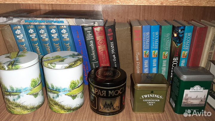 Жестяные коллекционные банки