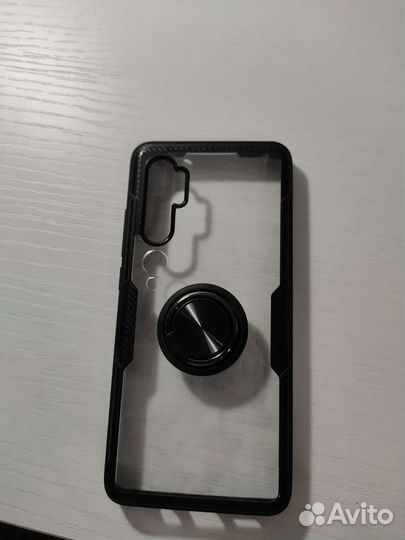 Чехол на телефон