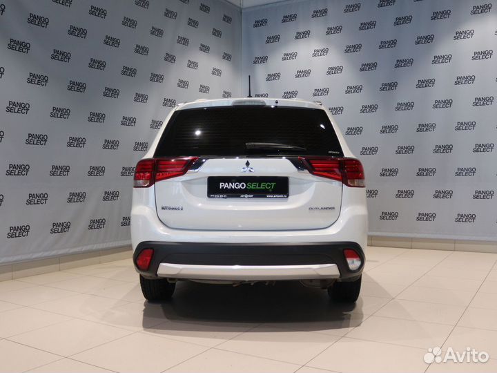 Mitsubishi Outlander 2.0 CVT, 2016, 133 283 км