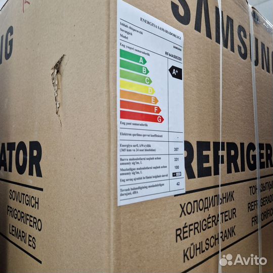 Холодильник многодверный Samsung RF44A5002S9