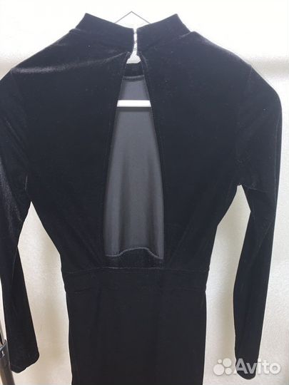 Платье бархатное