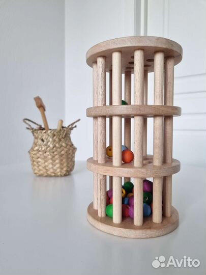 Каталка-гремелка 