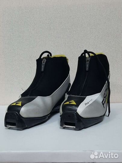 Лыжные ботинки fischer размер 37