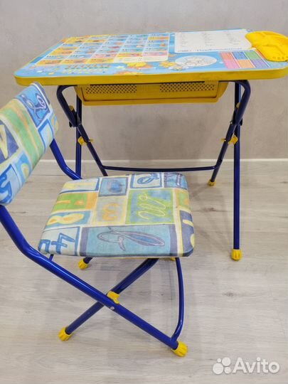 Детский стол и стул складной