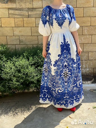 Вечернее платье